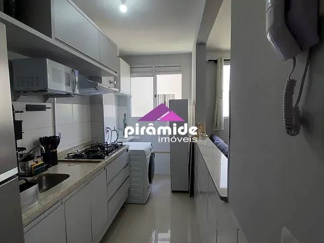 Apartamento 2 quartos e 1 banheiro, à venda, no bairro Jardim das Indústrias em São José dos Campos