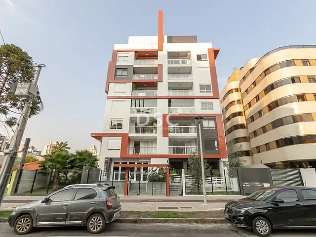 Apartamento com 271m² 3 quartos e 3 banheiros, à venda, no bairro Água Verde em Curitiba