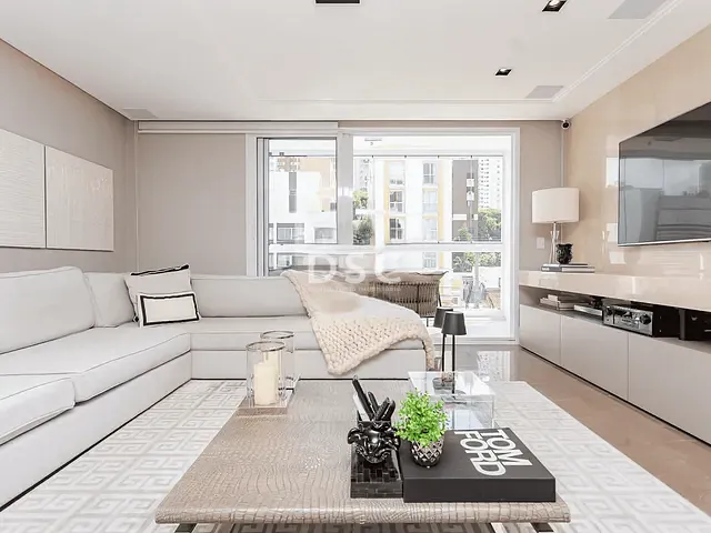 Apartamento com 271m² 3 quartos e 3 banheiros, à venda, no bairro Água Verde em Curitiba