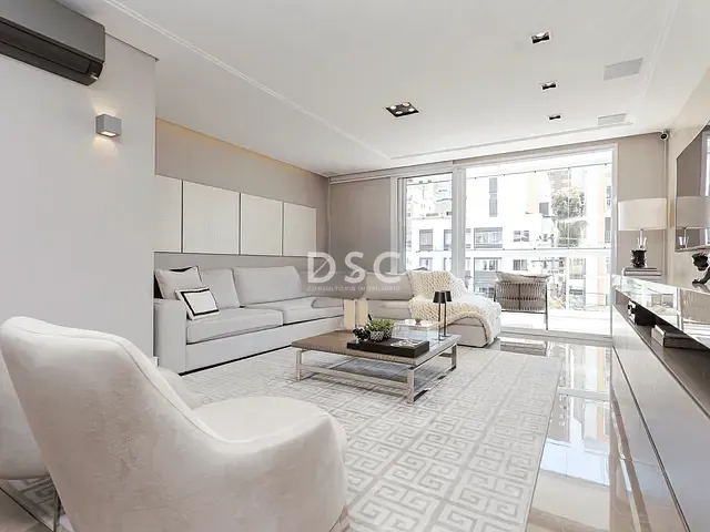 Apartamento com 271m² 3 quartos e 3 banheiros, à venda, no bairro Água Verde em Curitiba