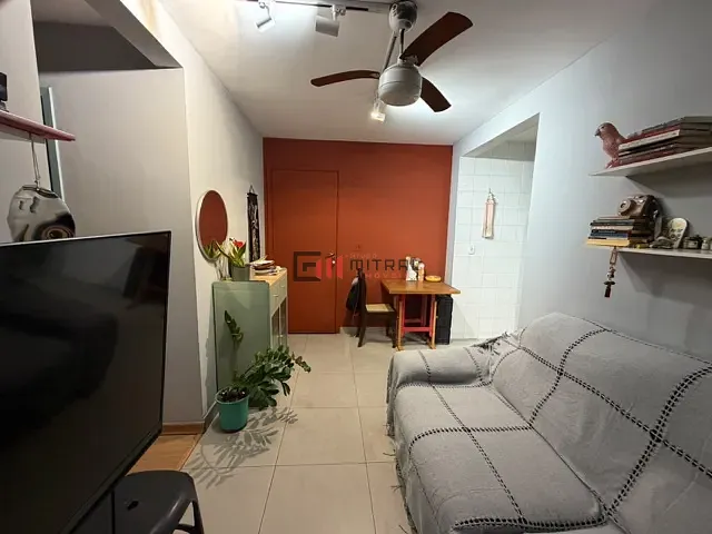 Apartamento 2 quartos e 2 banheiros, à venda, no bairro Vila Filipin em Londrina