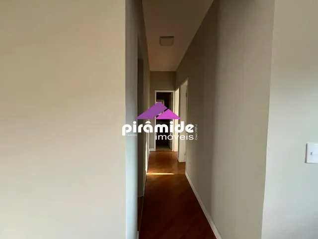 Apartamento 2 quartos e 1 banheiro, à venda, no bairro Conjunto Residencial Trinta e Um de Março em São José dos Campos