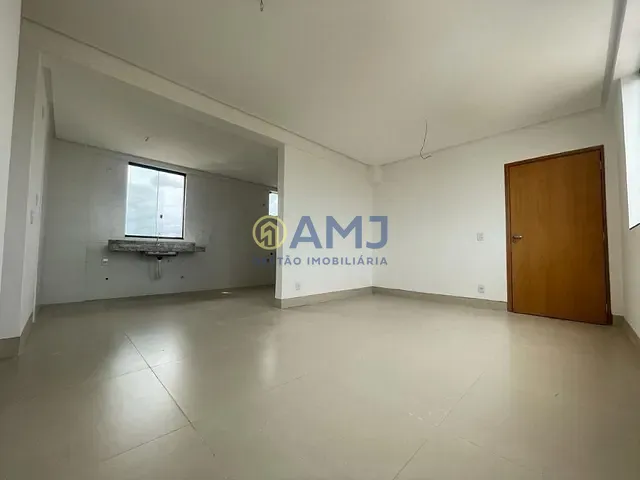 Apartamento 3 quartos e 2 banheiros, à venda, no bairro Setor Sudoeste em Goiânia