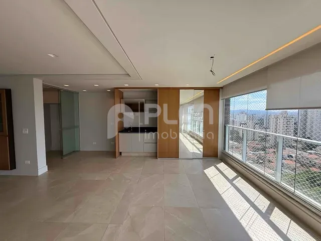 Apartamento 3 quartos e 5 banheiros, à venda, no bairro Vila Romana em São Paulo