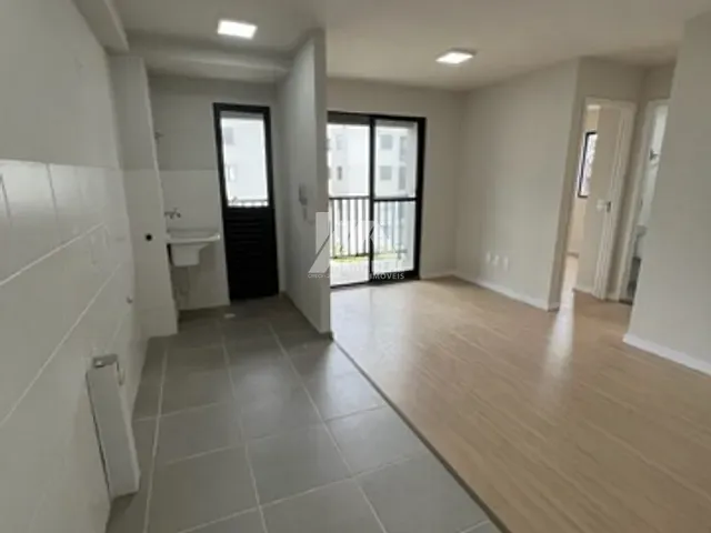 Apartamento com 50m² 2 quartos e 1 banheiro, à venda, no bairro Chapada em Ponta Grossa