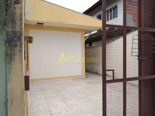Apartamento com 125m² 4 quartos e 4 banheiros, à venda, no bairro Conjunto Residencial Araretama em Pindamonhangaba