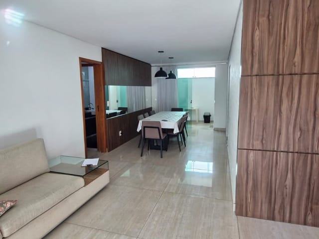 Apartamento 3 quartos e 2 banheiros, à venda, no bairro Castelo em Belo Horizonte