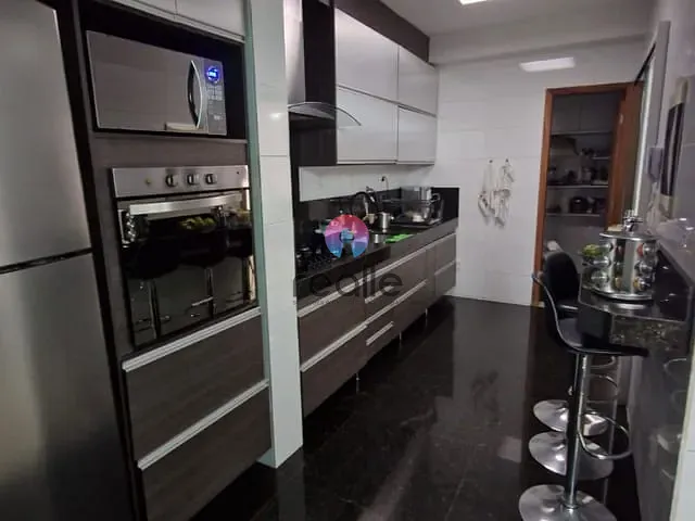 Apartamento 3 quartos e 2 banheiros, à venda, no bairro Castelo em Belo Horizonte
