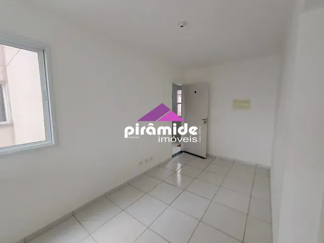 Apartamento 2 quartos e 1 banheiro, para alugar, no bairro Jardim São José II em São José dos Campos