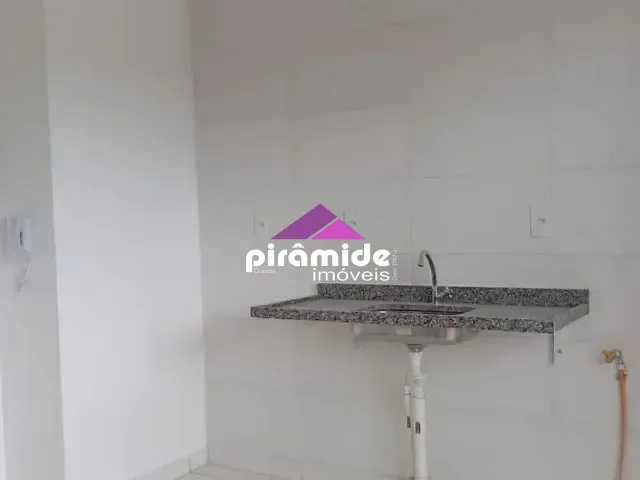 Apartamento 2 quartos e 1 banheiro, à venda, no bairro Jardim Topázio em São José dos Campos