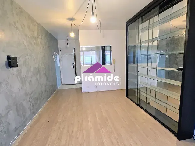 Apartamento 2 quartos e 2 banheiros, à venda, no bairro Centro em São José dos Campos
