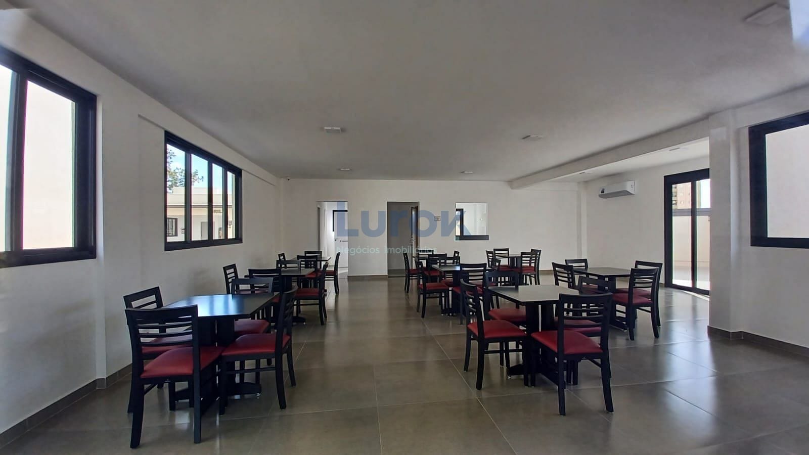 Apartamento à venda com 3 quartos, 141m² - Foto 26