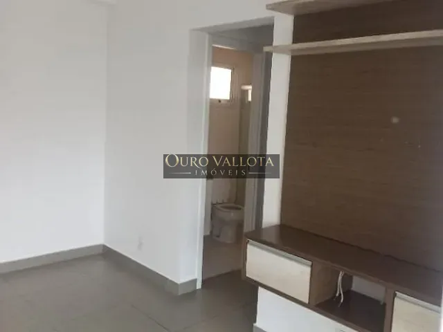 Apartamento 2 quartos e 1 banheiro, para alugar, no bairro Quarta Parada em São Paulo