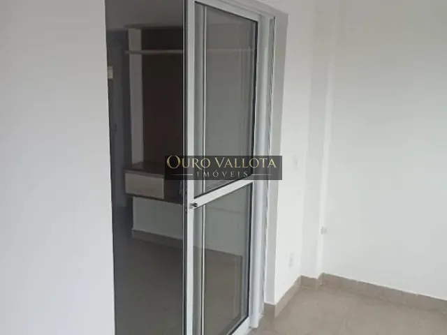 Apartamento 2 quartos e 1 banheiro, para alugar, no bairro Quarta Parada em São Paulo