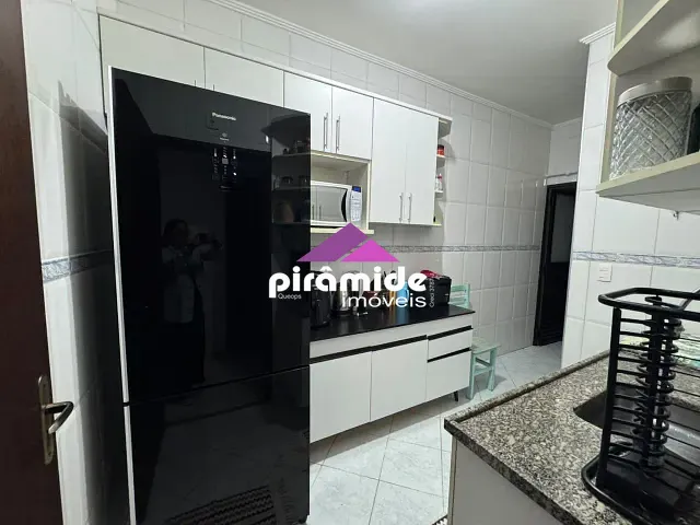 Apartamento 2 quartos e 2 banheiros, à venda, no bairro Jardim das Indústrias em São José dos Campos