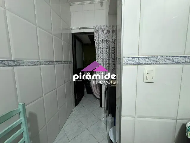 Apartamento 2 quartos e 2 banheiros, à venda, no bairro Jardim das Indústrias em São José dos Campos