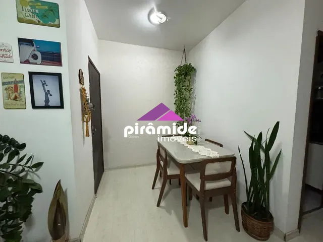 Apartamento 2 quartos e 2 banheiros, à venda, no bairro Jardim das Indústrias em São José dos Campos