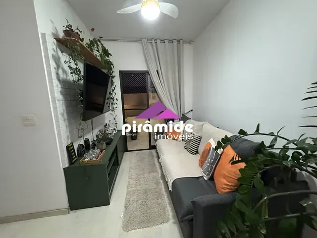 Apartamento 2 quartos e 2 banheiros, à venda, no bairro Jardim das Indústrias em São José dos Campos