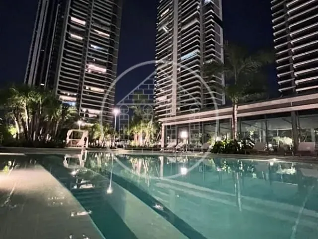 Apartamento com 144m² 3 quartos e 2 banheiros, à venda, no bairro Real Parque em São Paulo