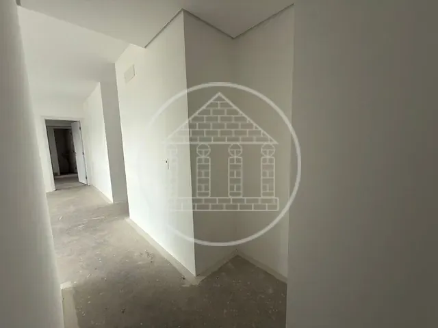 Apartamento com 144m² 3 quartos e 2 banheiros, à venda, no bairro Real Parque em São Paulo