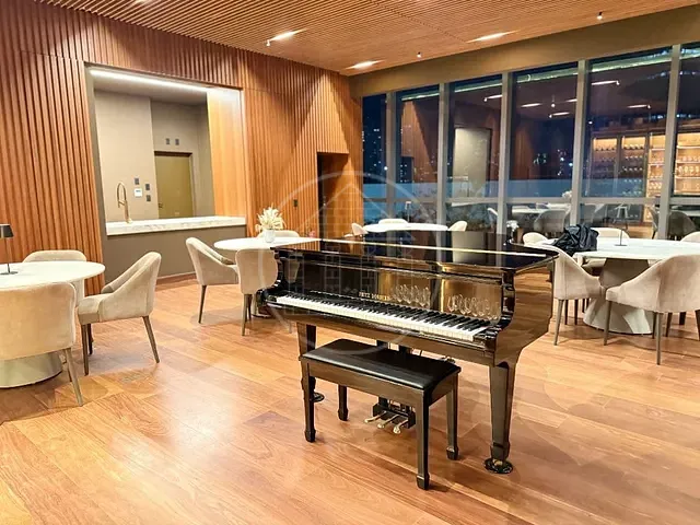 Apartamento com 144m² 3 quartos e 2 banheiros, à venda, no bairro Real Parque em São Paulo
