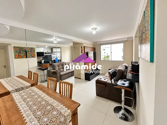 Apartamento 2 quartos e 1 banheiro, para alugar, no bairro Vila Tesouro em São José dos Campos
