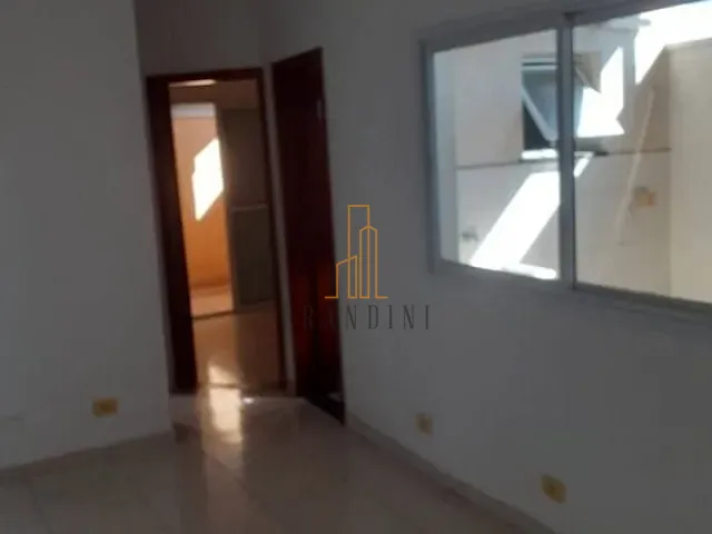 Apartamento 2 quartos e 1 banheiro, à venda, no bairro Jardim Santo André em Santo André