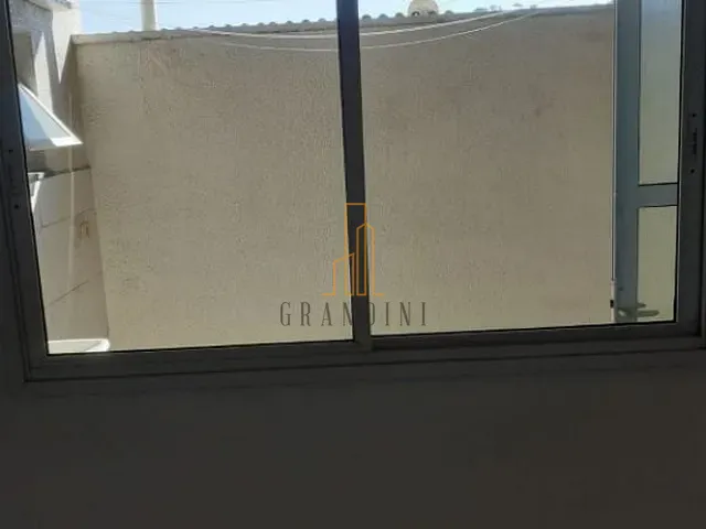 Apartamento 2 quartos e 1 banheiro, à venda, no bairro Jardim Santo André em Santo André