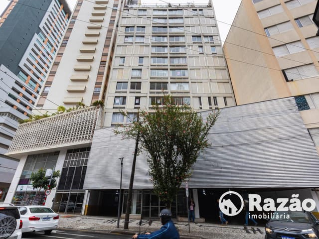 Apartamento 3 quartos e 2 banheiros, à venda, no bairro Centro em Curitiba