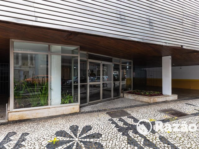 Apartamento 3 quartos e 2 banheiros, à venda, no bairro Centro em Curitiba