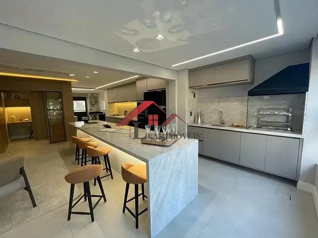 Apartamento com 178m² 3 quartos e 2 banheiros, à venda, no bairro Jardim em Santo André