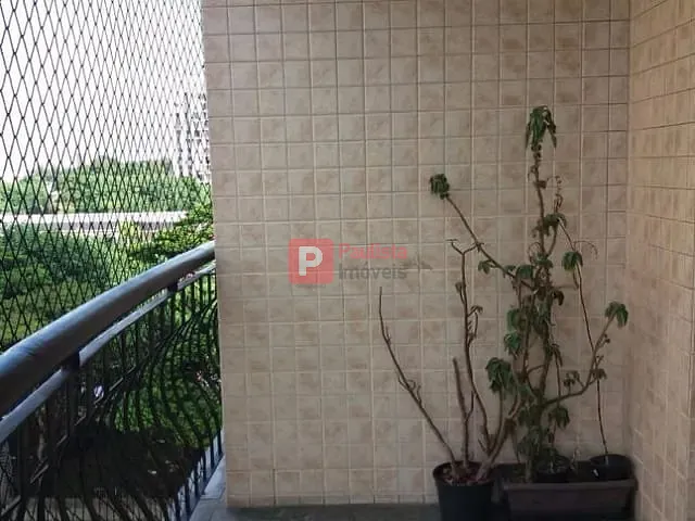Apartamento com 191m² 3 quartos e 2 banheiros, para alugar, no bairro Santo Amaro em São Paulo