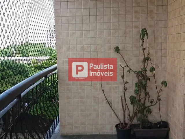 Apartamento com 191m² 3 quartos e 2 banheiros, para alugar, no bairro Santo Amaro em São Paulo