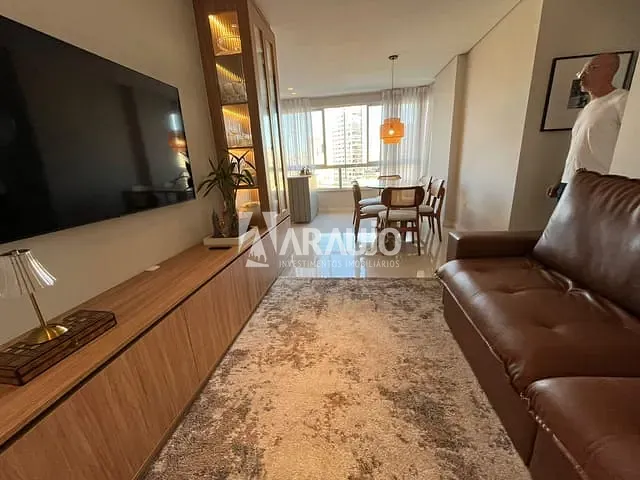 Apartamento com 101m² 2 quartos e 3 banheiros, à venda, no bairro Centro em Itajaí