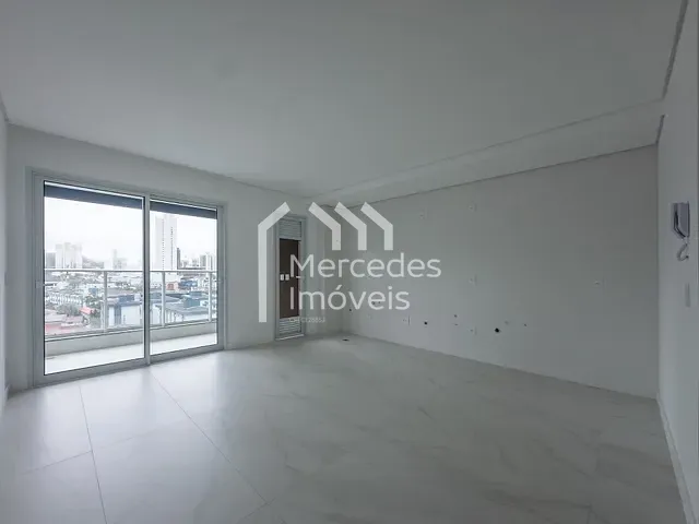 Apartamento com 130m² 3 quartos e 2 banheiros, à venda, no bairro Fazenda em Itajaí