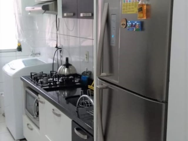 Apartamento com 75m² 3 quartos e 1 banheiro, à venda, no bairro Uvaranas em Ponta Grossa