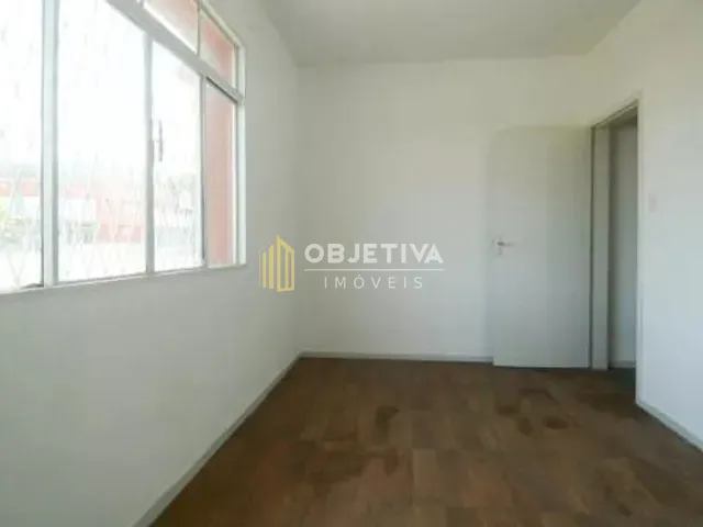 Apartamento 2 quartos e 1 banheiro, à venda, no bairro Partenon em Porto Alegre