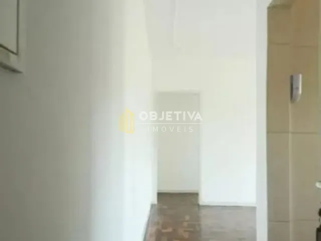 Apartamento 2 quartos e 1 banheiro, à venda, no bairro Partenon em Porto Alegre