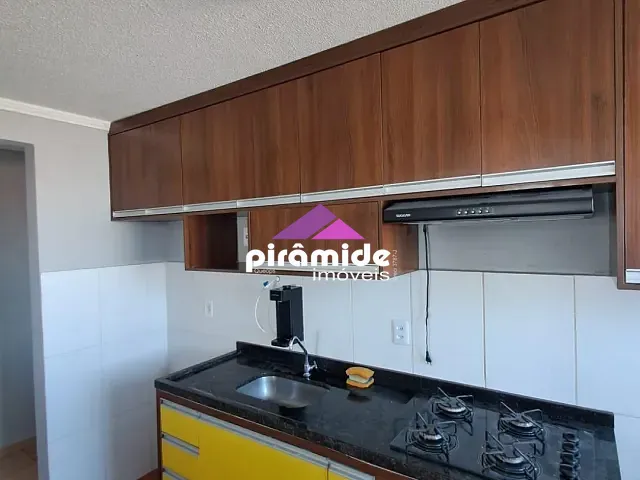 Apartamento 2 quartos e 1 banheiro, para alugar, no bairro Vila Tesouro em São José dos Campos