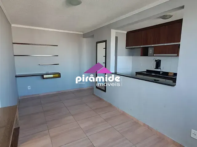 Apartamento 2 quartos e 1 banheiro, para alugar, no bairro Vila Tesouro em São José dos Campos