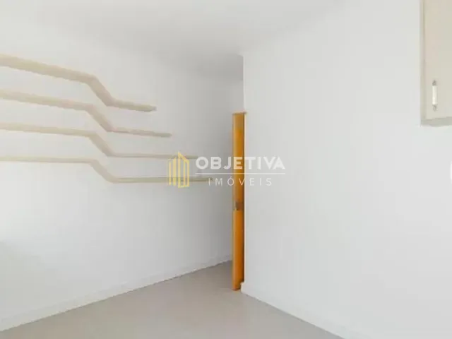 Apartamento 3 quartos e 1 banheiro, à venda, no bairro Moinhos de Vento em Porto Alegre