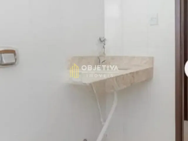 Apartamento 3 quartos e 1 banheiro, à venda, no bairro Moinhos de Vento em Porto Alegre