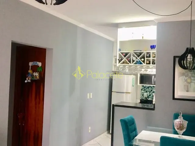 Apartamento com 54m² 2 quartos e 1 banheiro, à venda, no bairro Conjunto Residencial Araretama em Pindamonhangaba