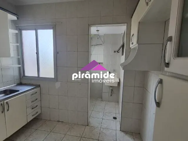 Apartamento 2 quartos e 1 banheiro, para alugar, no bairro Cidade Morumbi em São José dos Campos
