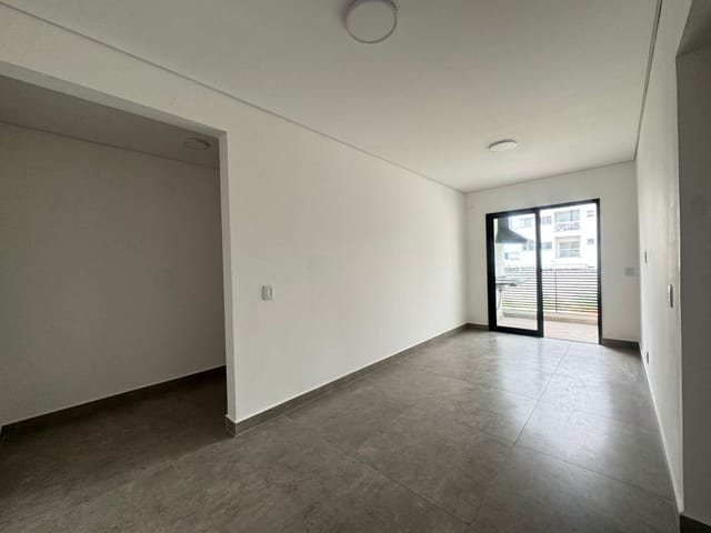 Foto do Apartamento - ✨ Um Lar Para Desacelerar: Apartamento de 68m² com 2 Suítes e Sacada Gourmet no Centro de Atibaia! 🌿 | Organização Imobiliária Açores