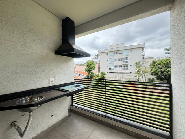 Foto do Apartamento - ✨ Um Lar Para Desacelerar: Apartamento de 68m² com 2 Suítes e Sacada Gourmet no Centro de Atibaia! 🌿 | Organização Imobiliária Açores