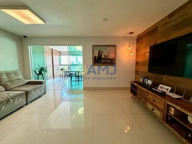 Apartamento 3 quartos e 4 banheiros, para alugar, no bairro Setor Bueno em Goiânia