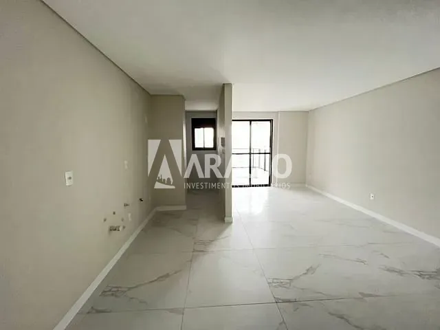 Apartamento 2 quartos e 2 banheiros, à venda, no bairro Vila Operária em Itajaí