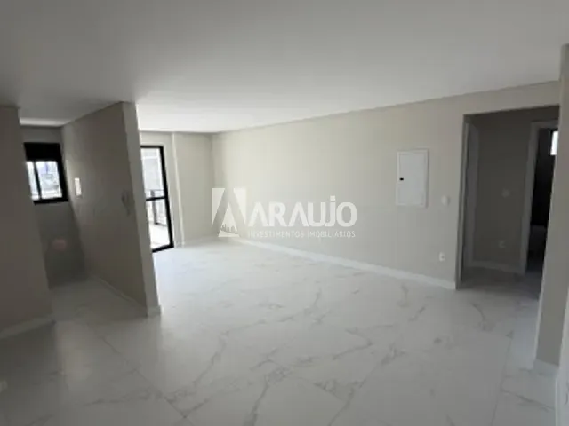Apartamento 2 quartos e 2 banheiros, à venda, no bairro Vila Operária em Itajaí