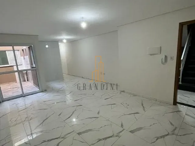 Apartamento 2 quartos e 1 banheiro, à venda, no bairro Parque Industriário em Santo André